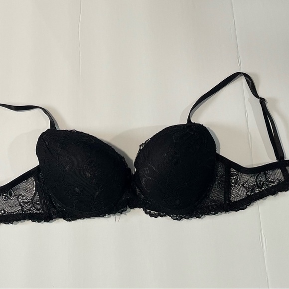 The Unbranded Brand Other - Lace Push-Up Bra with Underwire - Black
